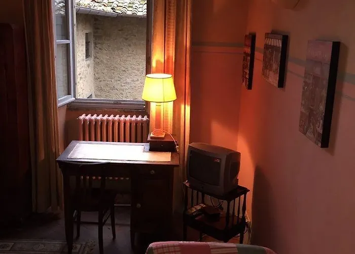 I Bossi アパート アレッツォ